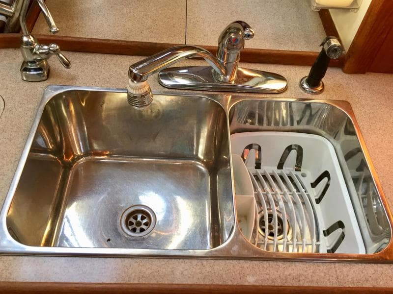 1997 Hunter 450  Passage