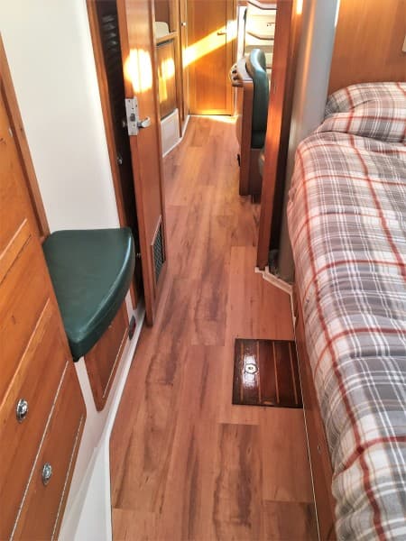 2001 Catalina 42 MK II