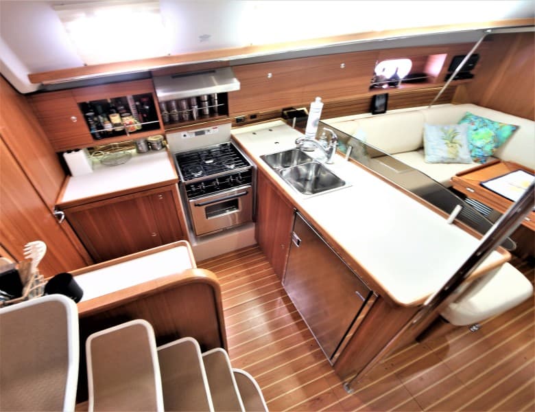 2014 Catalina 445