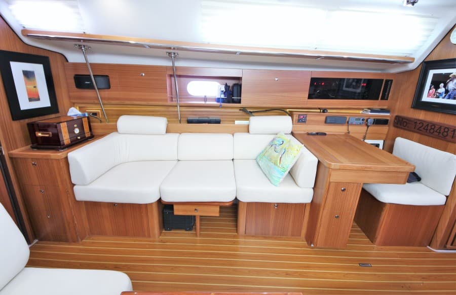 2014 Catalina 445
