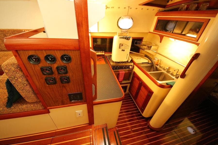1978 CSY 44 PILOTHOUSE