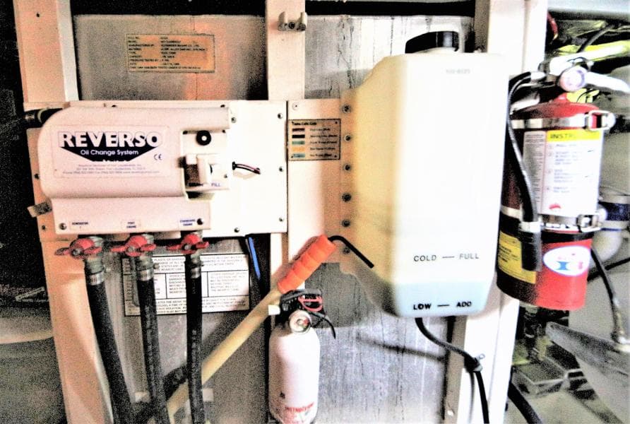 2000 Ocean Alexander 423 Classico