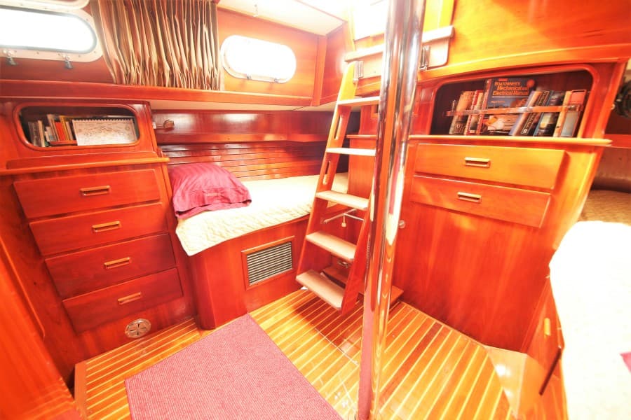 1991 Hinckley Sou'wester