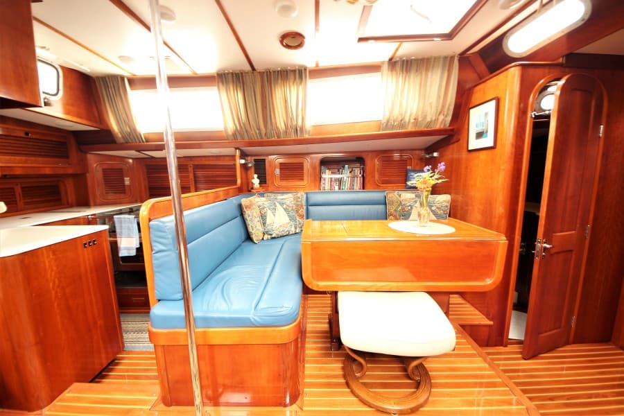 1991 Hinckley Sou'wester