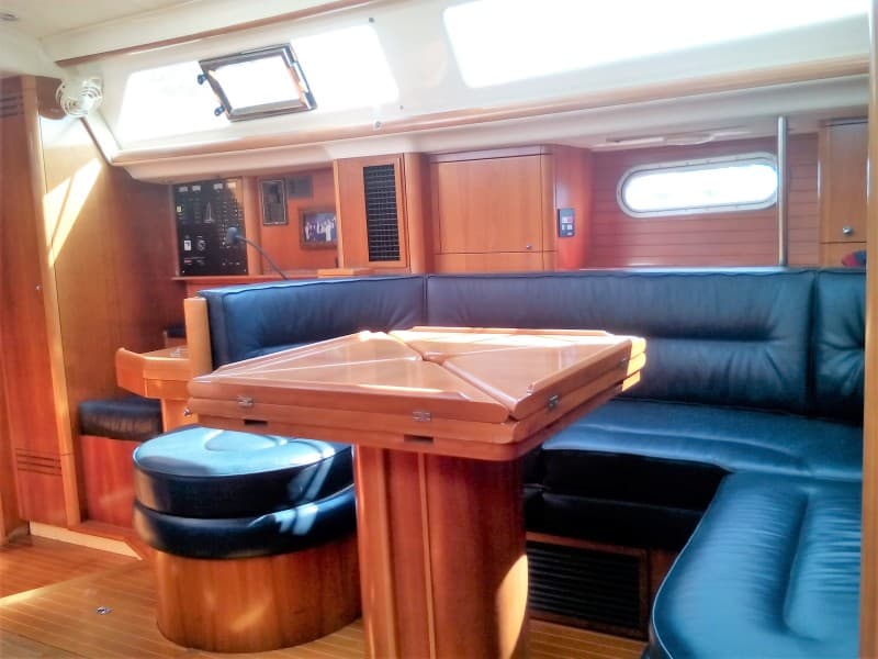 2000 Moody Center Cockpit