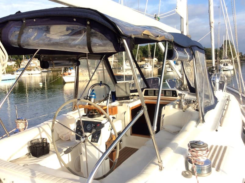 2000 Moody Center Cockpit