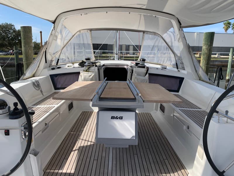 2014 Beneteau Oceanis 48