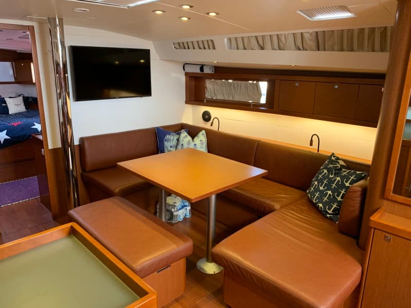 2014 Beneteau Oceanis 48