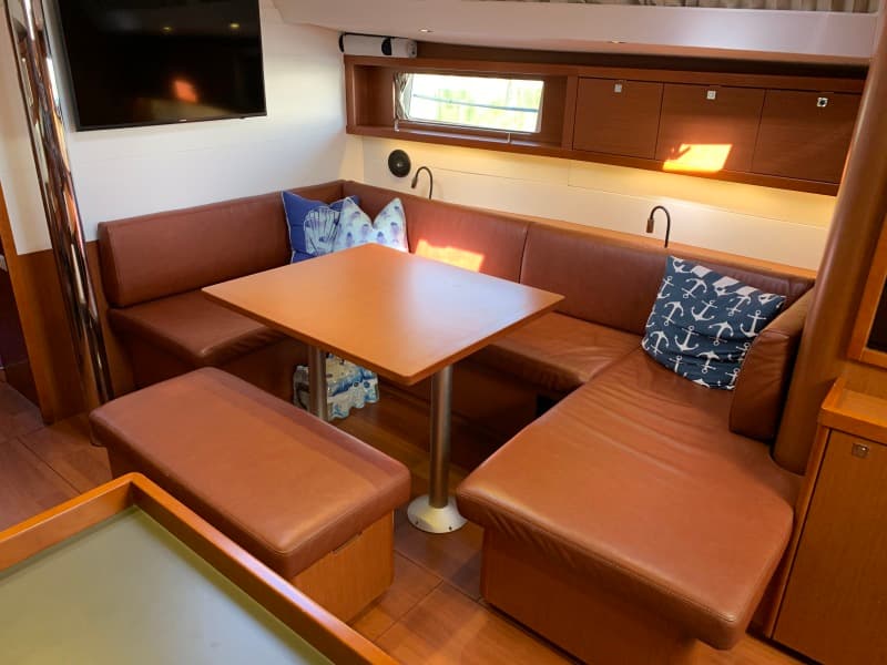 2014 Beneteau Oceanis 48