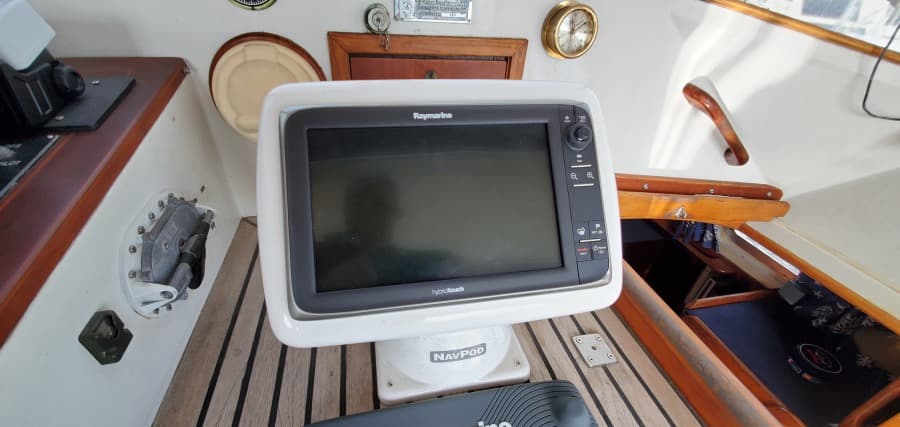 1984 Trintella Center Cockpit