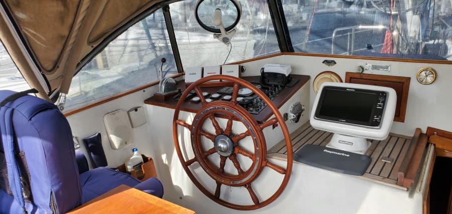 1984 Trintella Center Cockpit