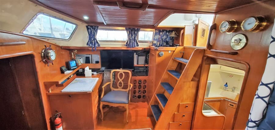 1984 Trintella Center Cockpit