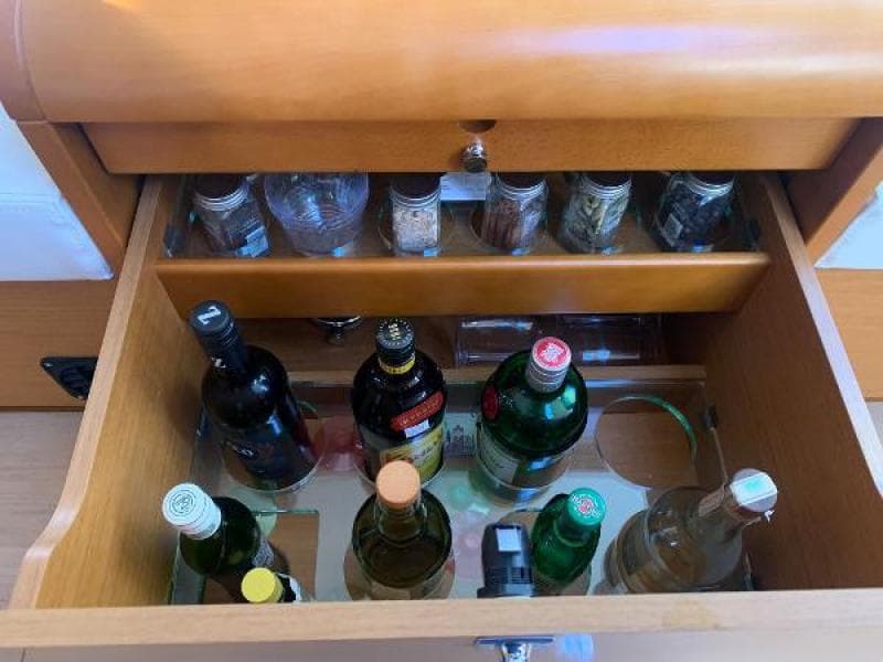 Salon liquor cabinet