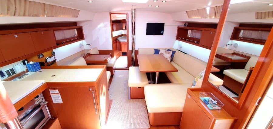 2013 Beneteau Oceanis