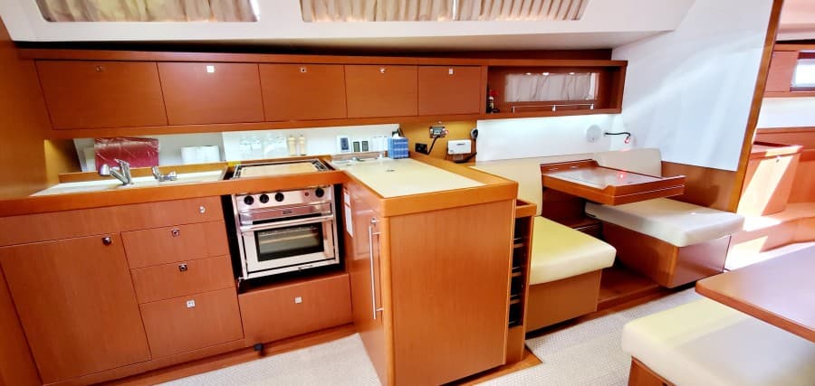 2013 Beneteau Oceanis