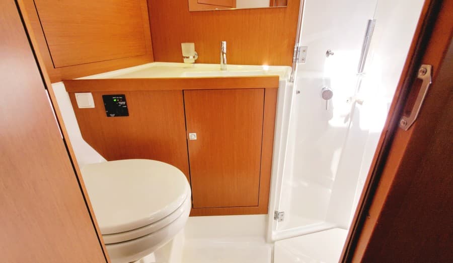 2013 Beneteau Oceanis