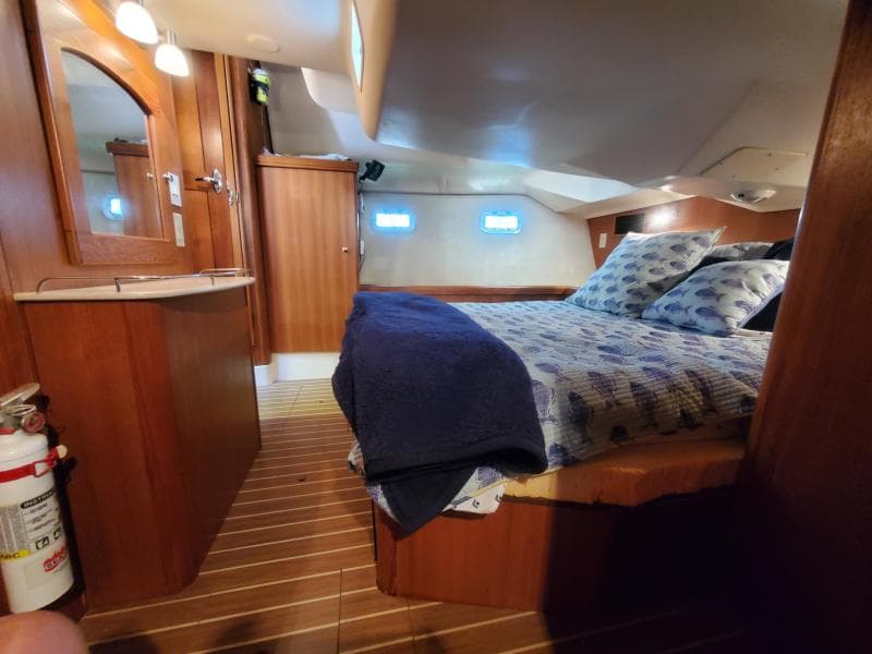2004 Hunter 44 AC