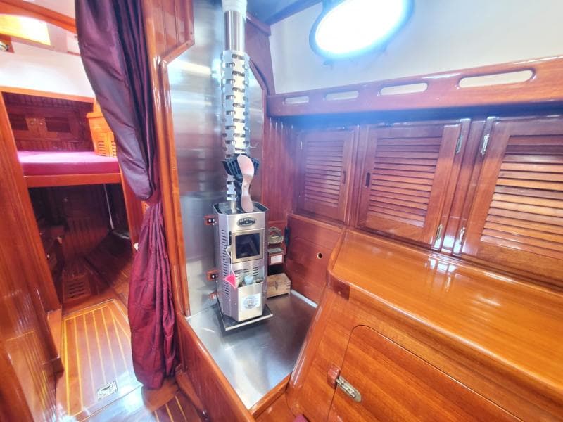 1976 Westsail - Photo 11
