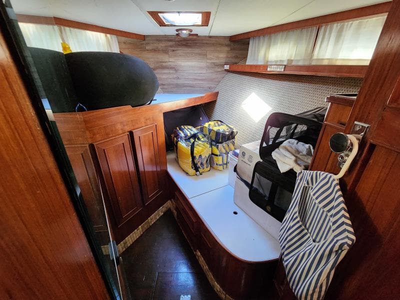 1989 Jefferson Cockpit Motor Yacht