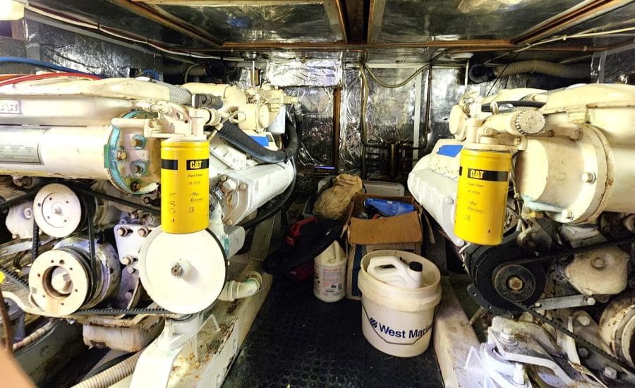 1989 Jefferson Cockpit Motor Yacht