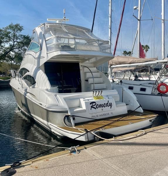 2007 Cruisers Yachts 447