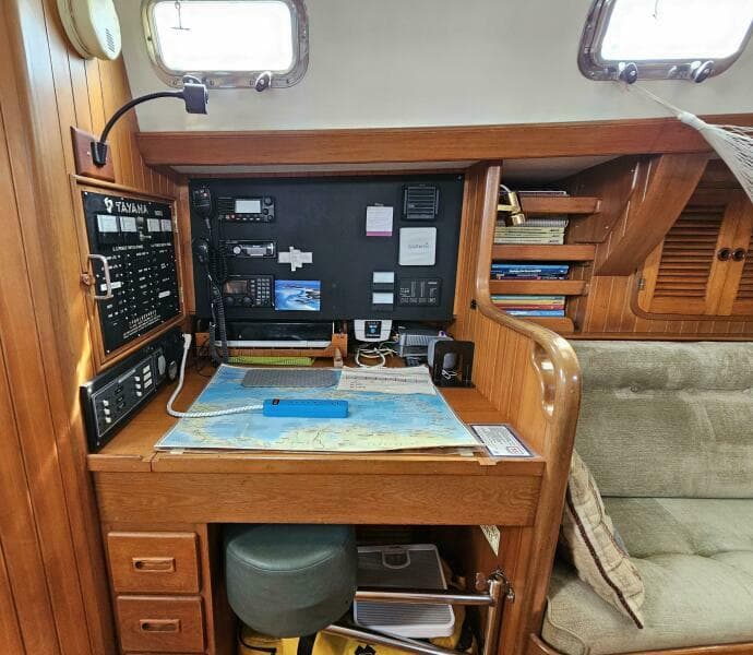 1989 Tayana - Photo 15