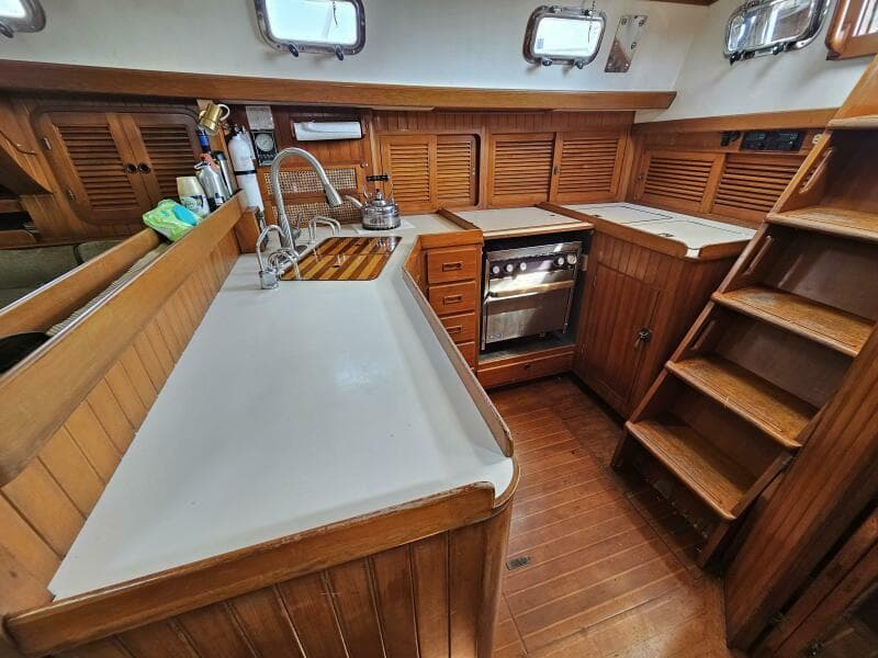 1989 Tayana - Photo 13