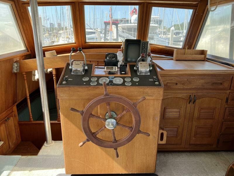 1976 Gulfstar 53 Trawler - Photo 6