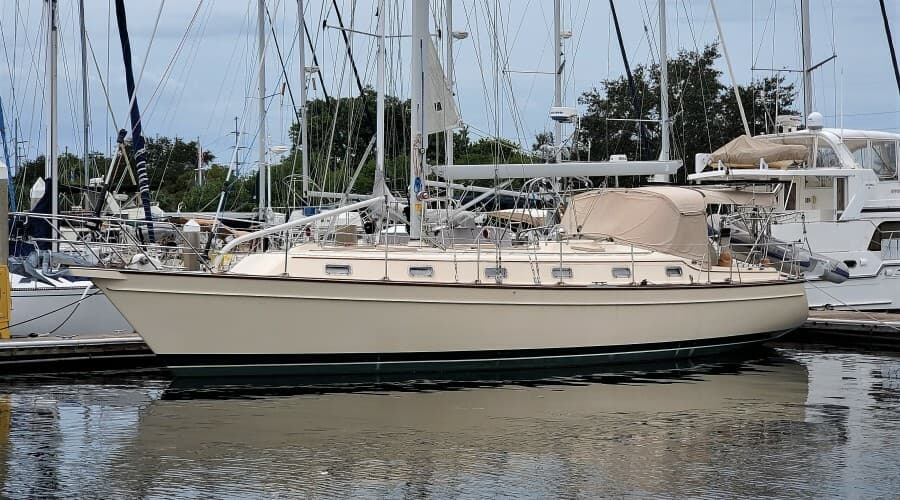 2006 Island Packet 440