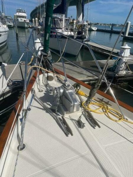 1989 Pacific Seacraft Crealock 37 - Photo 9
