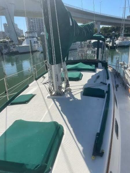 1989 Pacific Seacraft Crealock 37 - Photo 8
