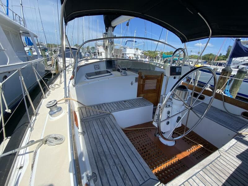 1988 Brewer 44 - Photo 23