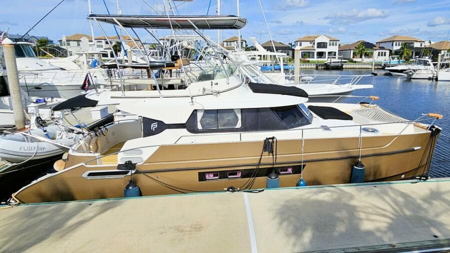 1999 Fountaine Pajot Maryland 37