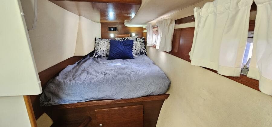 1999 Fountaine Pajot Maryland 37