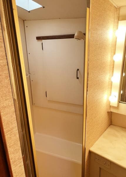 1988 Ocean Yachts Super Sport