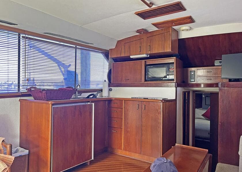 1988 Ocean Yachts Super Sport