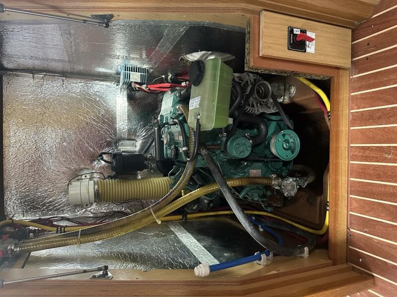 2011 Bavaria 36 Cruiser