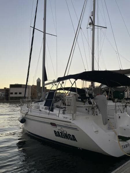 2004 Catalina 350