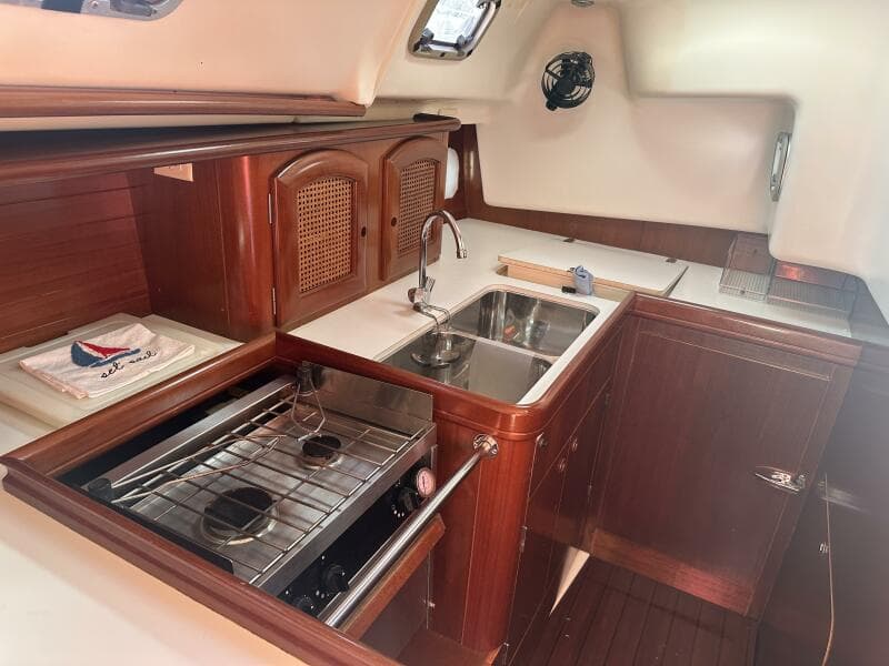 1999 Beneteau Oceanis 411 - Photo 4