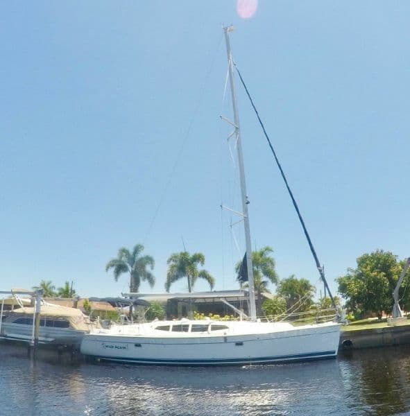 2011 Hunter 39 - Photo 39