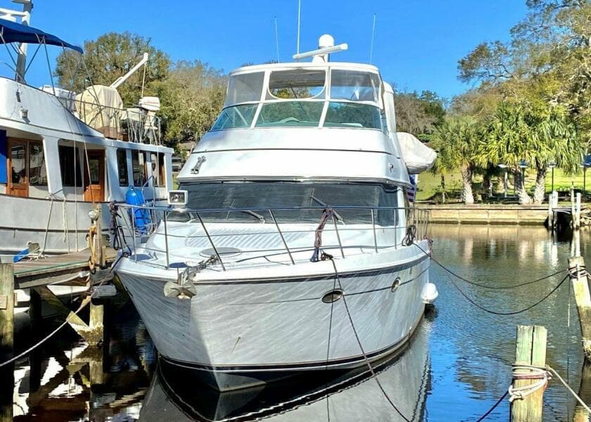 1999 Carver 450 Voyager Pilothouse