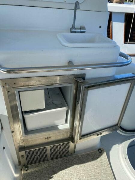 1999 Carver 450 Voyager Pilothouse