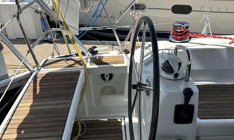 2014 Beneteau Oceanis 41