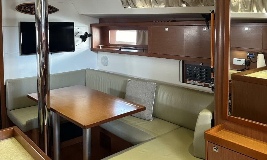 2014 Beneteau Oceanis 41
