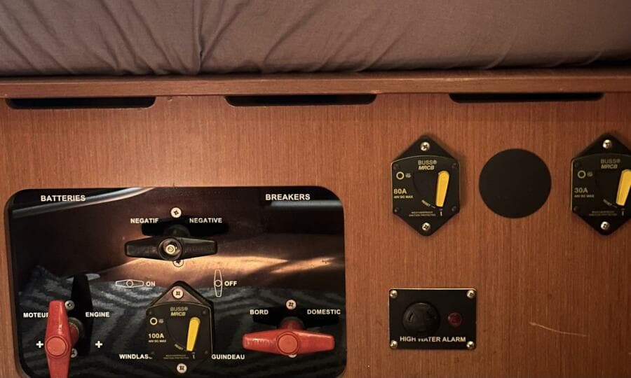 2014 Beneteau Oceanis 41