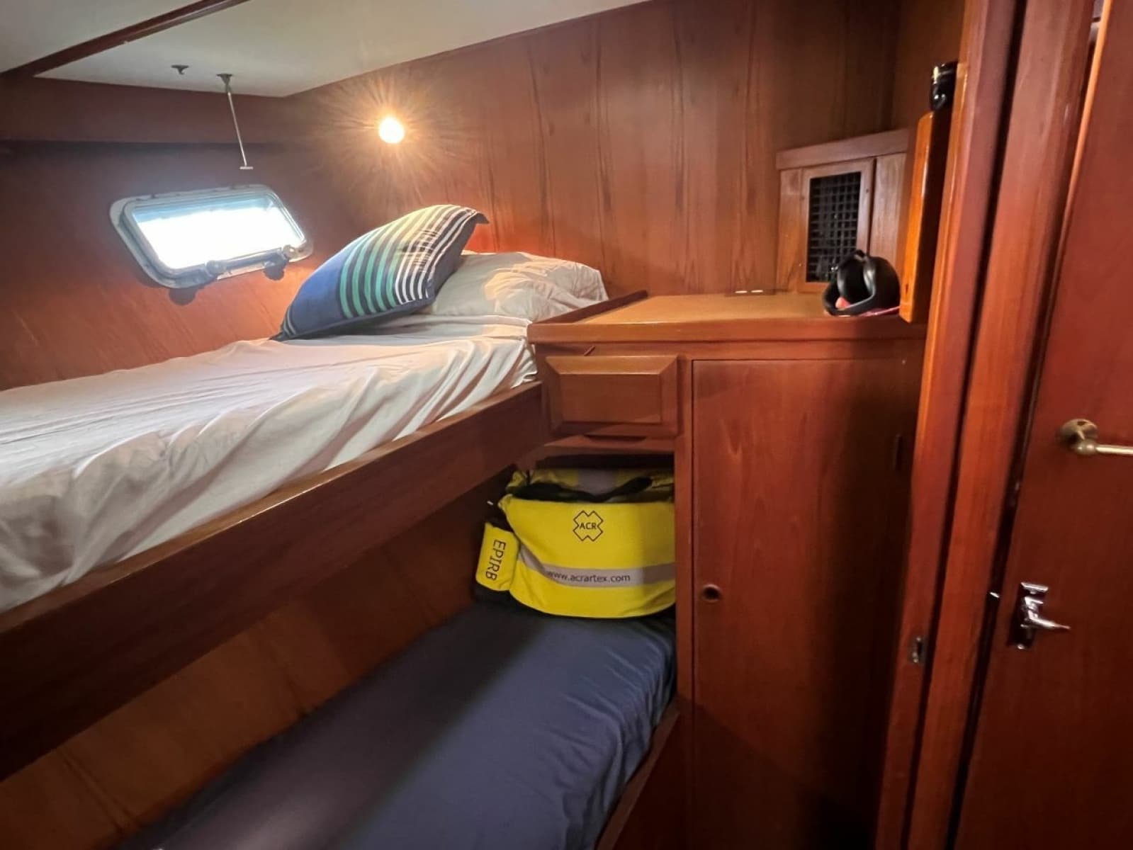 1987 DeFever Tri-Cabin - Photo 31