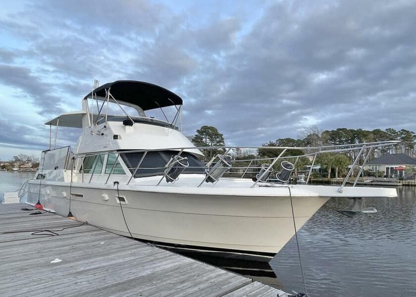 1996 Hatteras Cockpit Motoryacht