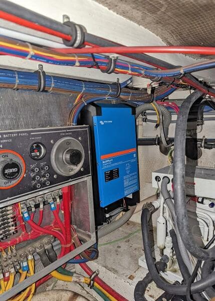 1996 Hatteras Cockpit Motoryacht