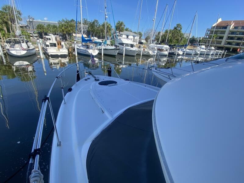 2001 Bayliner 3488 Command Bridge - Photo 29