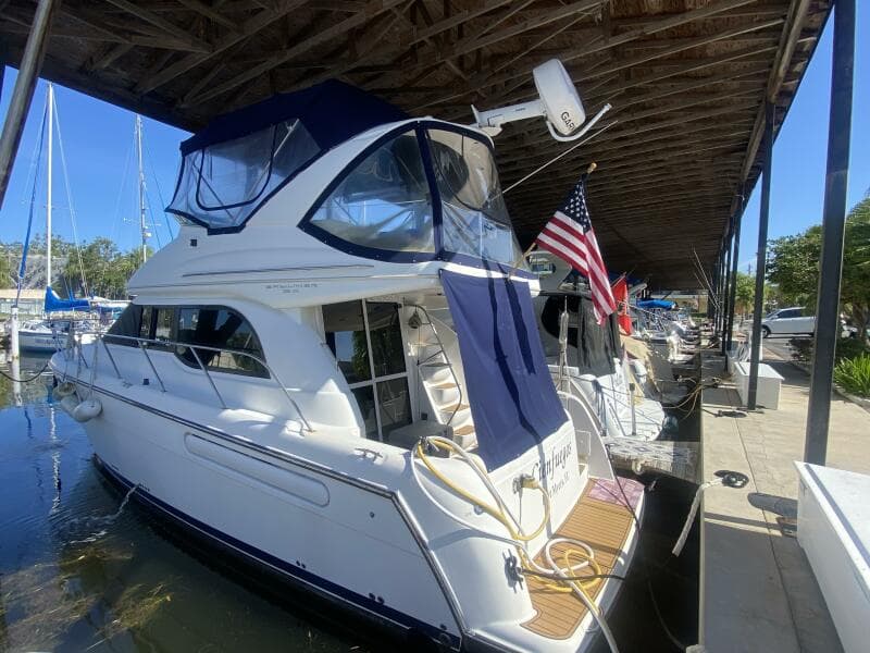 2001 Bayliner 3488 Command Bridge - Photo 32
